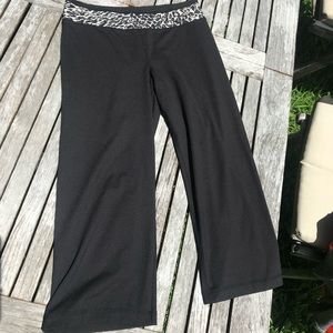 Black wide leg cut yoga pants